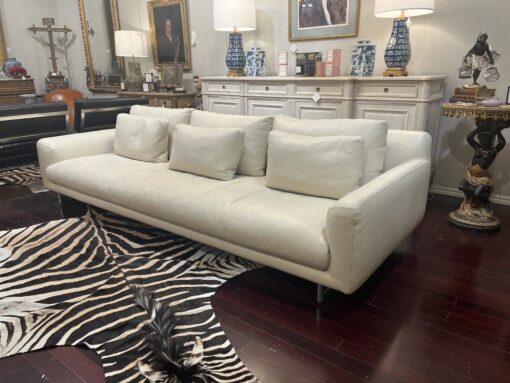 Fabulous Modern Lecco Leather Sofa